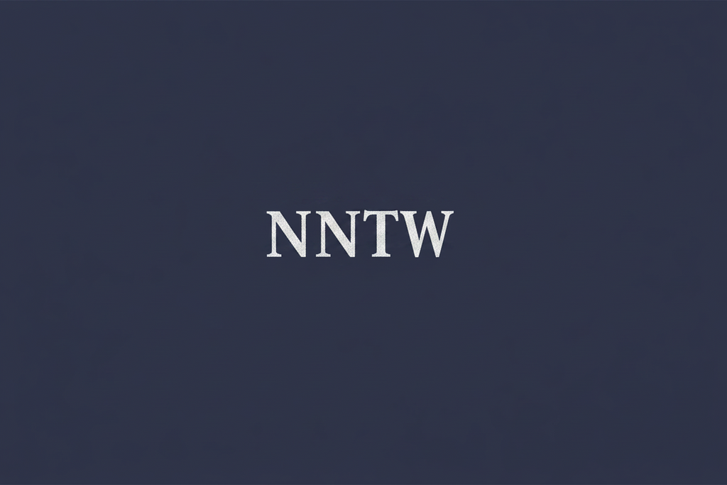 Westwood Club Sweatshirt - Navy/White